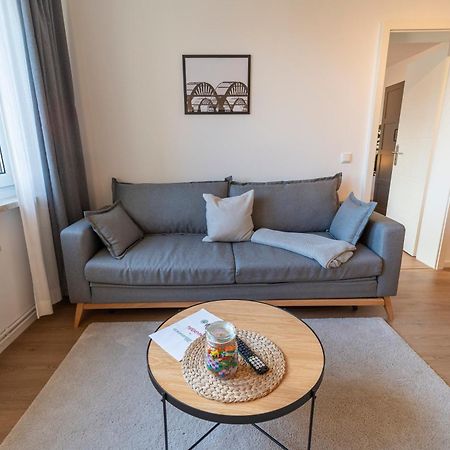 Rr - Stylish Apartment 50Qm - Wifi - Washer - Tv Magdeburg Eksteriør billede