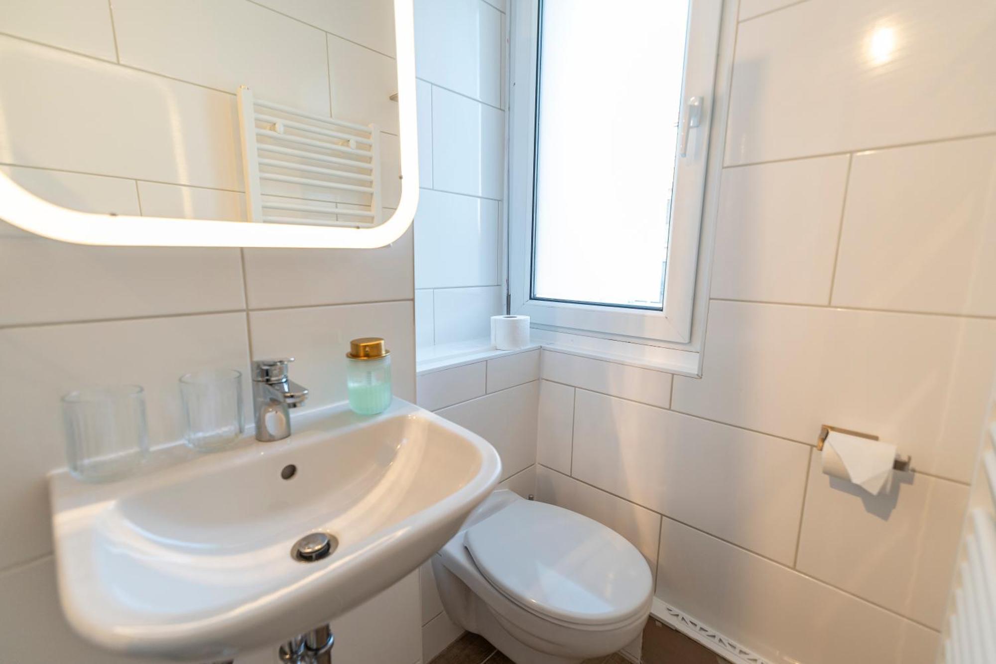 Rr - Stylish Apartment 50Qm - Wifi - Washer - Tv Magdeburg Eksteriør billede