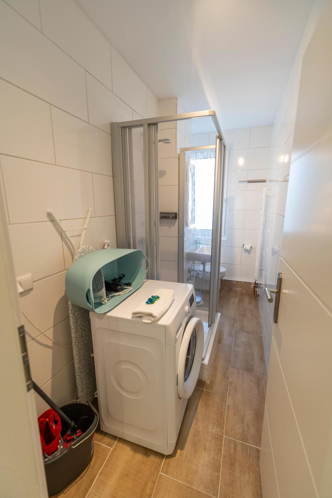 Rr - Stylish Apartment 50Qm - Wifi - Washer - Tv Magdeburg Eksteriør billede