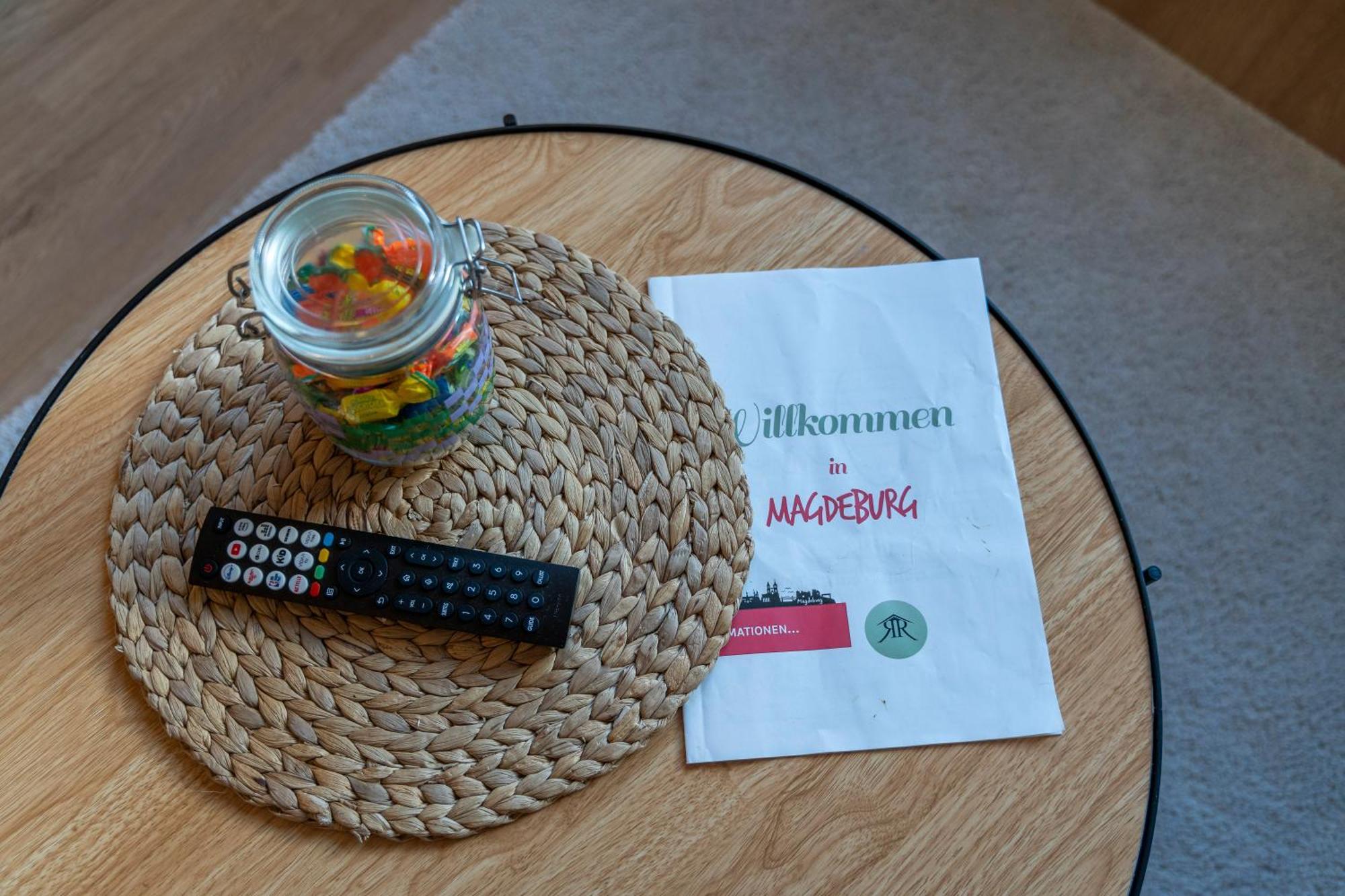 Rr - Stylish Apartment 50Qm - Wifi - Washer - Tv Magdeburg Eksteriør billede